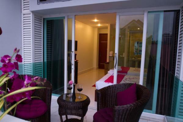 Richly Boutique Hotel Phnom Penh Exterior foto