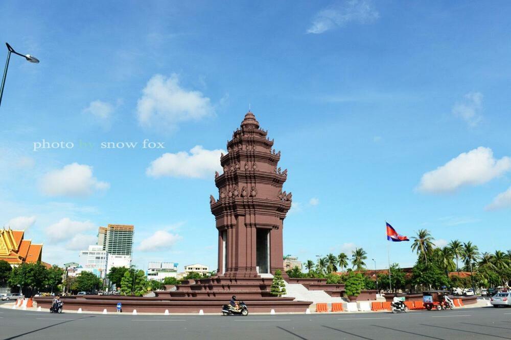 Richly Boutique Hotel Phnom Penh Exterior foto